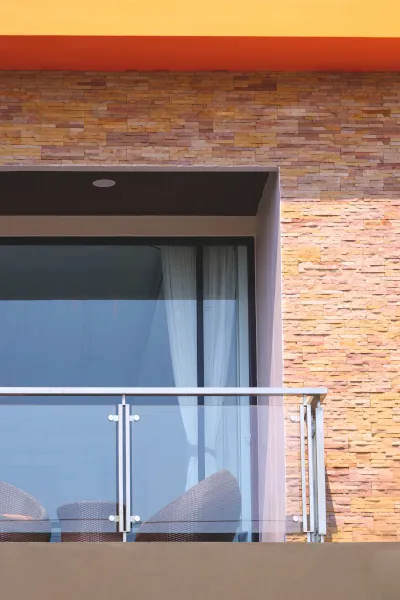 CAM BALKON